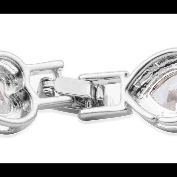 Simulated Diamond Heart Bracelet - Picture 3 of 4